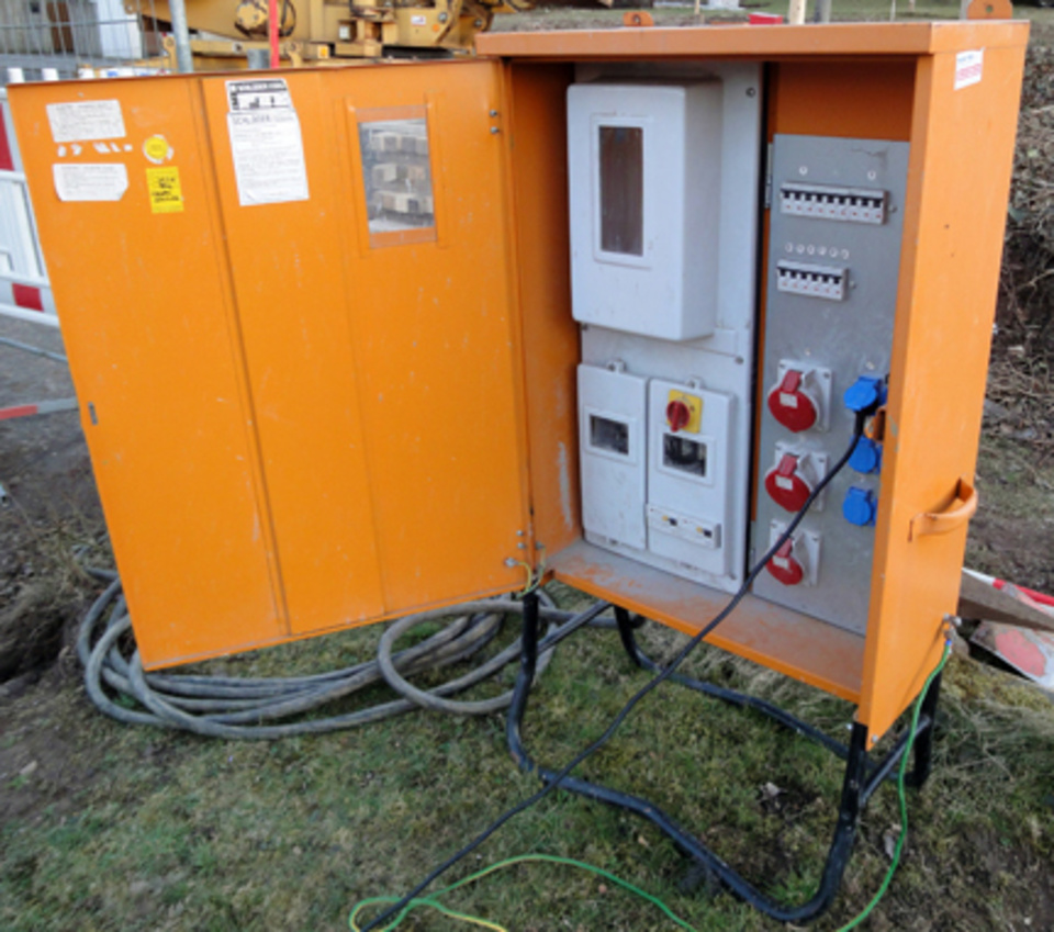 Baustromkasten bei Polster Elektrotechnik in Möhrendorf